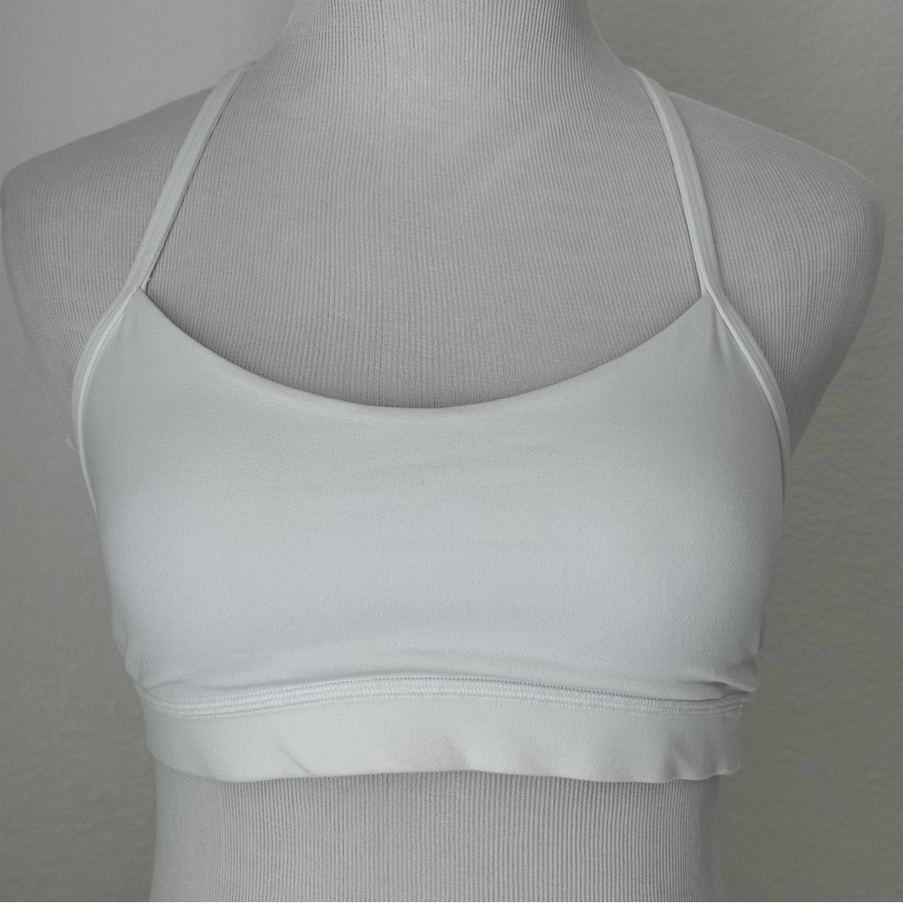 Lululemon - Picture 5 of 8
